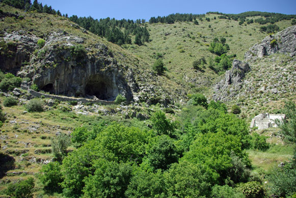 Foto der Cueva del Melero, Sierra Almijara, Costa del Sol, Andalusien